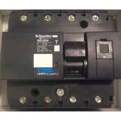 Schneider 18654 Disjoncteur Modulaire Multi 9 NG125N 4pôles 40A Courbe C