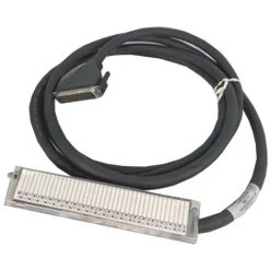 Schneider 140XTS01209 Câble 300V 2,7m - Noir